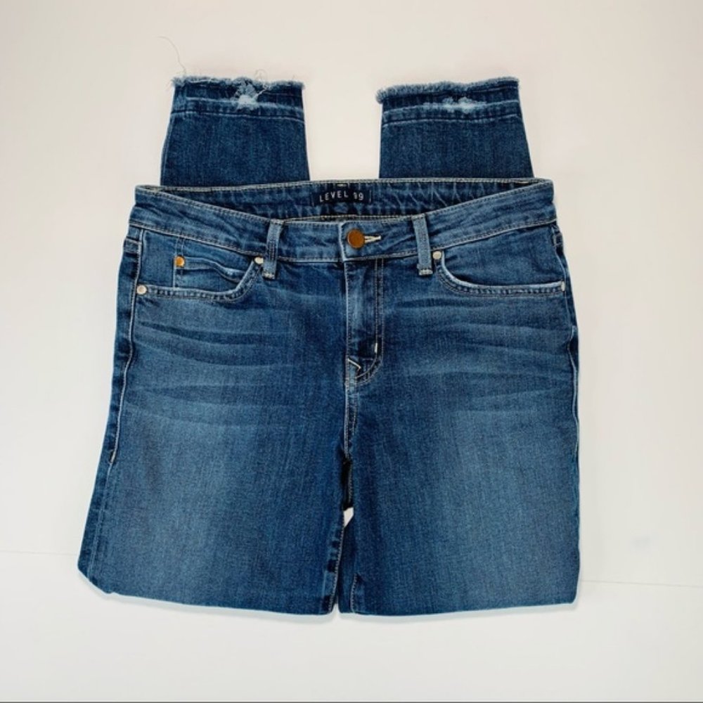 Level 99 jeans Slim Straight leg jeans high rise jeans medium wash women size 28